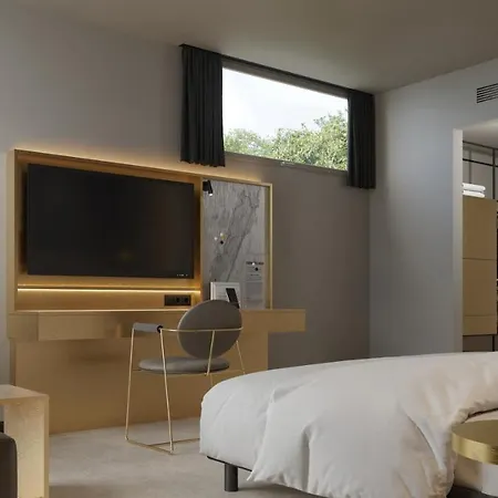 Scheck 4* Unterföhring