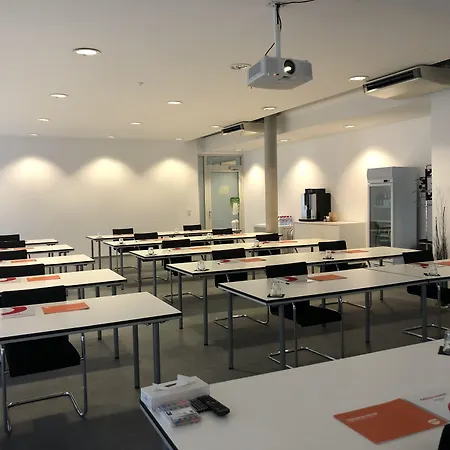 Scheck 4* Unterföhring