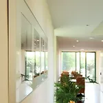 Scheck 4* Unterföhring
