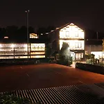 Scheck Unterföhring