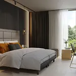 Scheck 4* Unterföhring