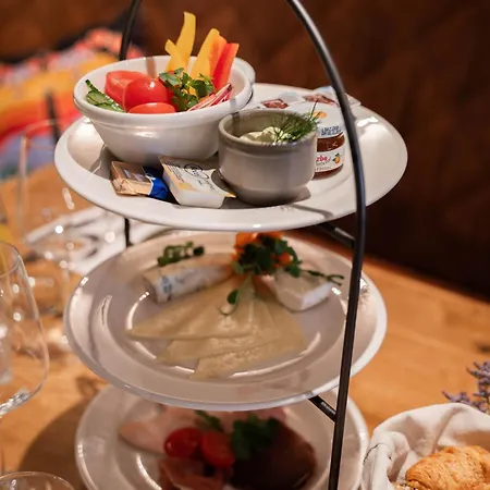 Hotel Scheck