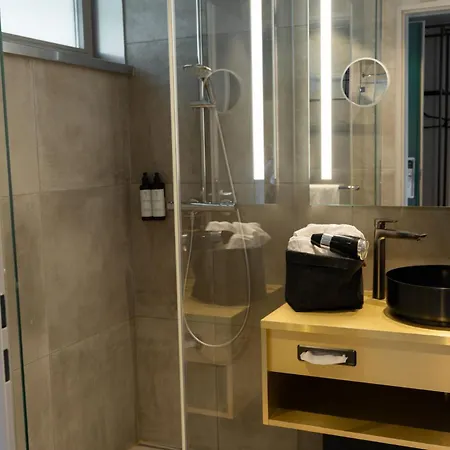 Scheck Unterföhring