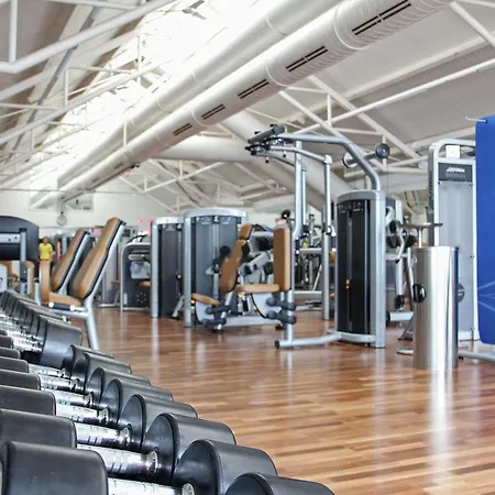 Hotel Sportscheck 4*