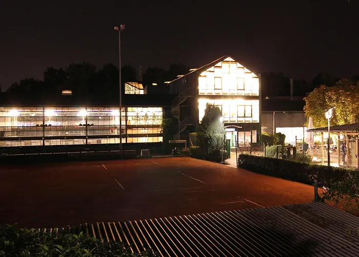 Scheck Unterföhring