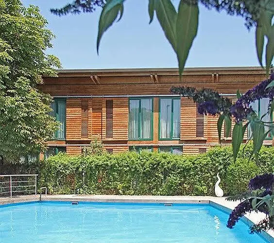 Scheck Unterföhring